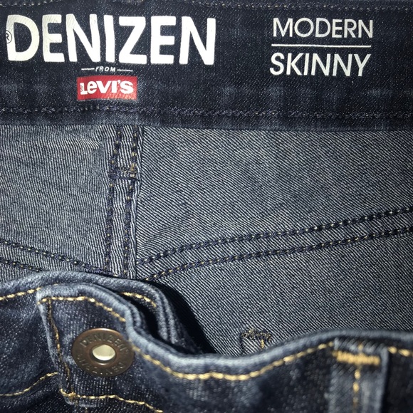 Denizen Levi’s Skinny Dark Wash Denim Jeans - Picture 8 of 8